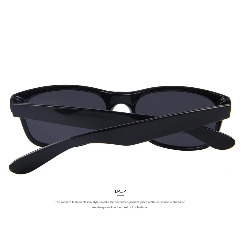 Men Polarized Sunglasses Classic Men Retro Rivet Shades Brand Designer Sun glasses UV400 S683